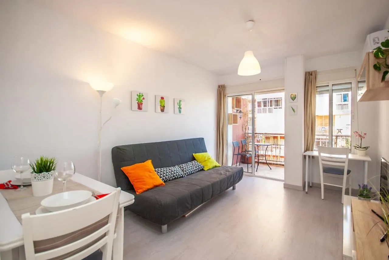 Cubo'S Apartamento Iris بينالماذينا 0*,  إسبانيا